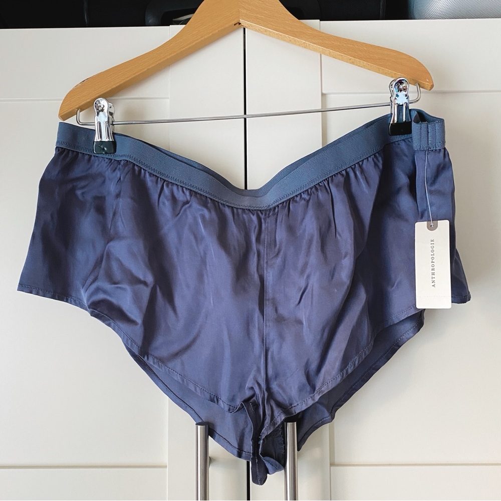 By Anthropologie micro sleep shorts - Picture 3 of 4